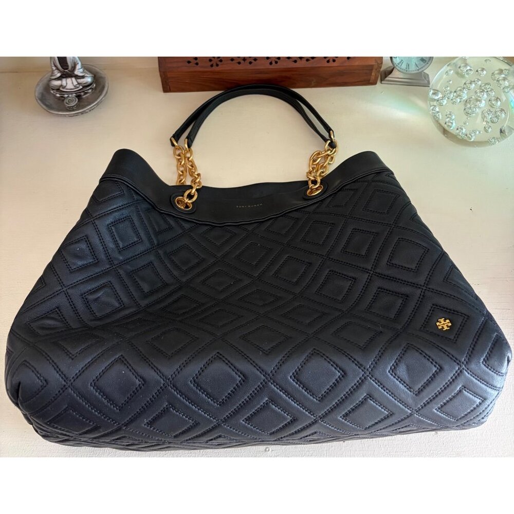 Tory Burch Fleming Quilted Leather Diamond Handbag Black Triple-Compartment Tote - Picture 13 of 14